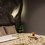 La Rock • 7BR King Bed Cave + Jacuzzi @ Lleras photo 1