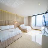 Luxury Mansion | 9 Bed•Maid•Pool•Jacuzzi•Sauna•Gym photo 17