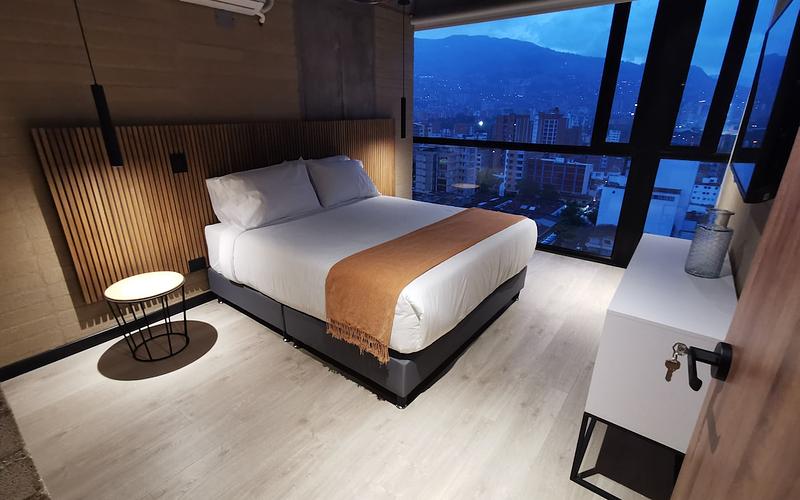 EXCLUSIVE PENTHOUSE IN LAURELES, LOFT 43 MEDELLÍN photo 3