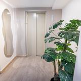 Penthouse • Private Jacuzzi + Sauna + Turkish Bath photo 16