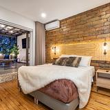 Casa Madera in Parque Lleras 7BR & private Jacuzzi photo 7