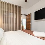 Casa Madera in Parque Lleras 7BR & private Jacuzzi photo 22
