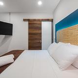 Casa Madera in Parque Lleras 7BR & private Jacuzzi photo 5