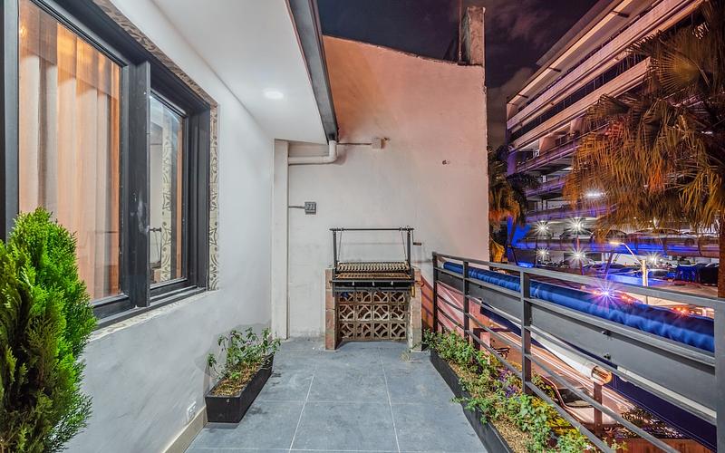 Casa Madera in Parque Lleras 7BR & private Jacuzzi photo 1
