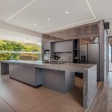 Luxury Skyline Villa with Pool photo 3