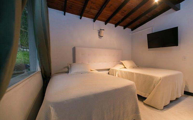 Poblado10Br park lleras pool jacuzzi EventsOK photo 5