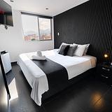 VIP Jacuzzi Suite • AC + City Views photo 2