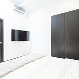 Lleras Park | 3br Lux PH | Balcony | AC | Best Wifi | photo 21