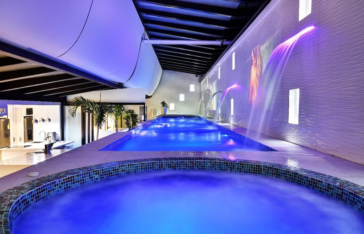 Parque Lleras 8br Luxury Apt Glass Pool&2 Jacuzzis photo 1