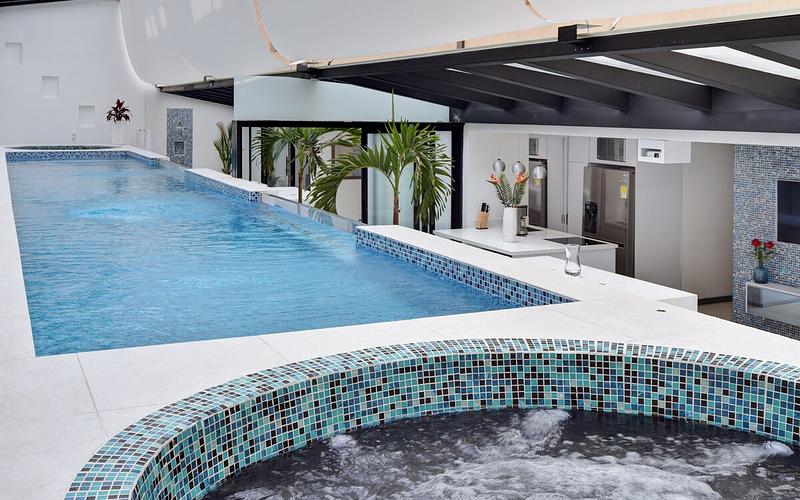 Parque Lleras 8br Luxury Apt Glass Pool&2 Jacuzzis photo 5